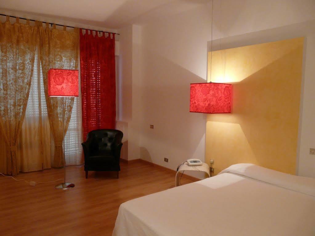 Hotel La Rosa Dei Venti Monte San Giusto Eksteriør bilde
